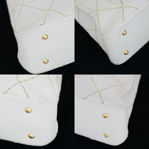 Chanel Wild Stitch White Leather Shoulder Bag (Pre-Owned) - Picture 9 of 12